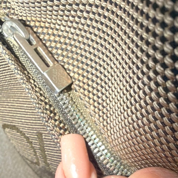 Louis Vuitton Damien Giaant Citadin Brown Canvas Messenger Bag with Tan Trim - Picture 16 of 16